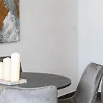 Cozy, Modern Dream Blue Apartman
