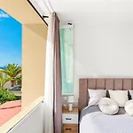 Cozy, Modern Dream Blue Apartman *